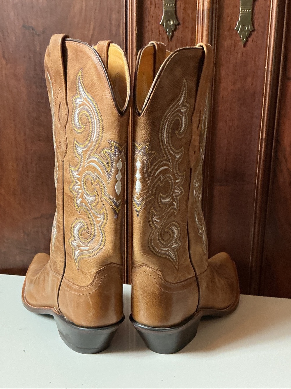 Old West Brown Leather Women's Western Embroidered Heeled Boots - Picture 6 of 11